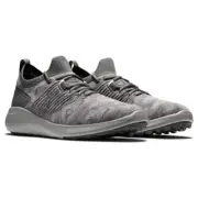 New FootJoy Flex XP spikeless golf shoes 10.5 medium model 56272 Gray Camo