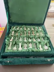 Chess Marble Onyx Set NEW-Vtg Hand Carved 8” Board Travel