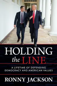 在飛比找誠品線上優惠-Holding the Line: A Lifetime o