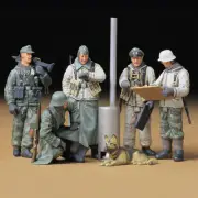 Tamiya 35212 1/35 German Soldiers at Field Briefing – WWII Winter Diorama Fig...
