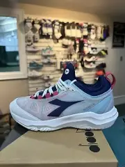 Women's Diadora Blushield Fly 4 + W AG Wh/blue/pink