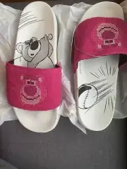 Adidas Adilette Lite x Pixar Slides ‘Lots-o’-Huggin’ Bear’ Size 13 New