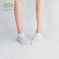 在飛比找momo購物網優惠-【WIWI】【現貨】MIT發熱抑菌按摩船型襪 女生-純淨白 