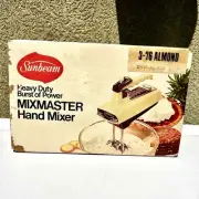 Vintage Sunbeam Mixmaster 5 Speed Burst Of Power Hand Mixer - NEW Unopened