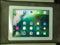 在飛比找Yahoo!奇摩拍賣優惠-Apple ipad4  Wifi 32G 白色