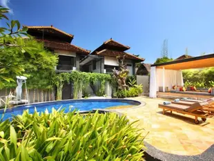 安諾拉巴里島别墅飯店Annora Bali Villas Hotel