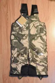 THE NORTH FACE Toddler Snowquest Insulated Snow Bib Snowquest Camo