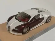 1/43 Looksmart Bugatti Veyron 16.4 Pegaso custom Base A2004