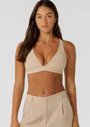 [Lorna Jane] Solara Sports Bra in Neutrals, Size - Small S Latte