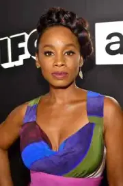 BEAUTIFUL ANIKA NONI ROSE 8X10 PHOTO