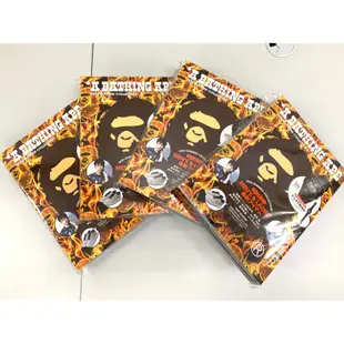 全新現貨 Bape 手錶 20ss目錄雜誌贈品 ape A Bathing Ape 電子錶