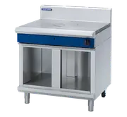 Blue Seal Evolution Series G57-CB - 900mm Gas Target Top – Cabinet Base