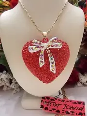 BETSEY JOHNSON SPARKLING RED HEART BOWTIE LONG CHAIN PENDANT NECKLACE