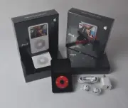 Apple iPod Classic 5th Generation U2 Special Edition Black 30GB--90days Warranty