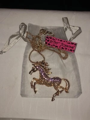 Betsey Johnson Shades Of PINK Crystals Gold HORSE Pendant NECKLACE New/w Tags