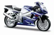 Suzuki GSX-R750 Japanese Sports Bike Motorcycle Model Toy Diecast 1:18 Bburago