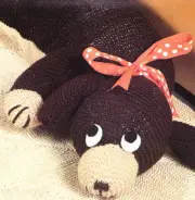 Mr DOGGIE dog pattern / 8ply or D.K. - COPY toy knitting pattern