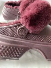 Crocs dark Cherry Faux Fur Platform shoes 9w Women Or For Men Is Size 7