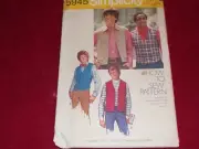 1973 SIMPLICITY #5945 - MEN'S RETRO (HOW TO SEW) TWO STYLE VEST PATTERN 38 FF