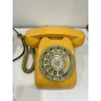 在飛比找蝦皮購物優惠-現貨 早期手撥式電話機 轉盤式電話機 復古擺件老物 限配合（