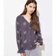 NWT Womens Size Small Ann Taylor LOFT Gray Button Front Floral Blouse Top NEW