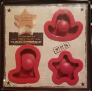 NEW Williams Sonoma Wild West set of 3 ice cream sandwich Molds cowboy hat boots