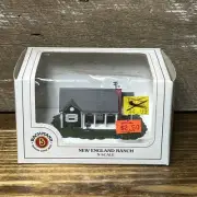 Bachman N Scale Railroad Buildings New England Ranch 45814 w/ Figures