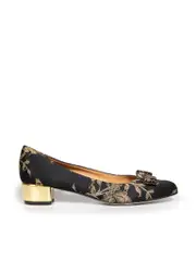Black Lace Floral Pumps