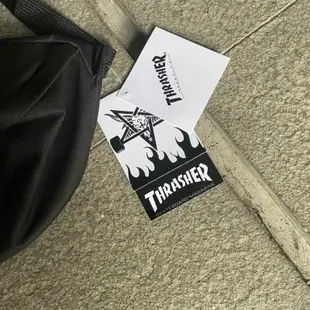 Thrasher 腰包黑色垃圾桶黑色腰包