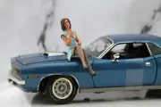 Sexy Girl Figure Miss 935 Hand Painted Diorama 1:18