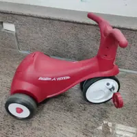 在飛比找蝦皮購物優惠-【二手】Radio Flyer 小綿羊滑步三輪車