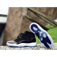 在飛比找蝦皮購物優惠-NIKE AIR JORDAN 11代 怪物奇兵 space