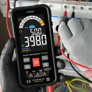 Digital Multimeter Auto Range Capacitance Tester RMS REL Ohm Hz Voltage Meter