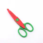 Metal Plastic Laciness Scissors DIY Scrapbook Photo Colors Scissors Paper Lace Diary Decoration Safety Craft Scissors Stationery