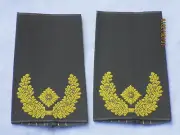 Bw Rank: - Brigadier, Army, Gold/ Olive