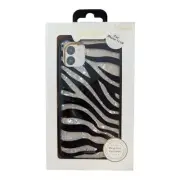 B2. Sonix MagSage Case For Apple iPhone 11/XR - Zebra/Pearl