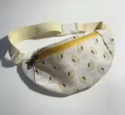 Sanrio Hello Kitty Friends Pompompurin Design Fanny Pack