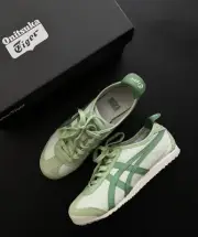 1183A201-304 Onitsuka Tiger Mexico 66 'Airy Green'