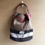 【二手精品正品】 BURBERRY 經典格紋水桶包/千頌伊包