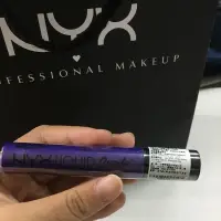 在飛比找蝦皮購物優惠-NYX 皮革絨光金屬濃唇釉