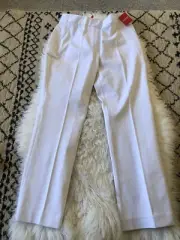 Spanx Women's 20373R On-the-Go Kick flare White Pant Sz Medium. NWT. GG