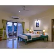 Treehouse Blue Hotel & Villas