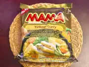 [10 Jumbo pack x 3.1oz] Mama Thai Yellow Curry Flavor Instant Noodles Soup Ramen
