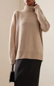 [The Row] Stepny Oversized Wool-Cashmere Turtleneck Sweater
