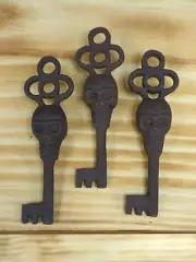 3 Skull Victorian Cast Iron Key Skeleton Castle Collector Cathedral METAL