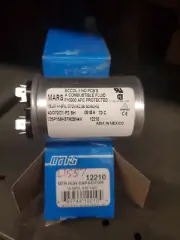 Mars 12210 MTR Run Capacitor 15 MFD, 370 VAC NOS