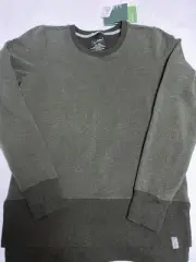 Women's L.L.Bean Cozy Sweatshirt, Split-Hem NWT Size XS
