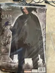 Witch Warlock Vampire Black Cape NEW Mens Adult NEW in retail packaging Forum