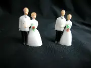 Dollhouse Miniature 1/4" Scale Bride & Groom 2 Set #Z266