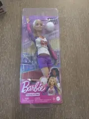 Mattel - Barbie Careers Made to Move Volleyball Player Doll [New In Box]